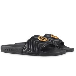 🔥GUCCI GG MATELASSÉ SLIDES